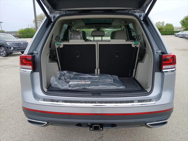 2026 Volkswagen Atlas SE with Technology