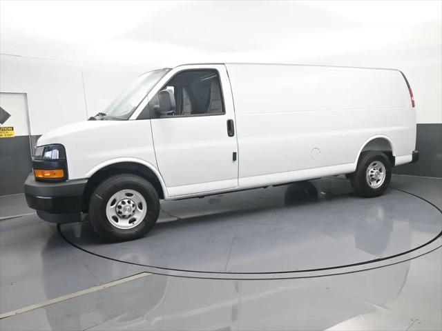 2026 Chevrolet Express Cargo Van 2500 Extended Wheelbase, WT, RWD