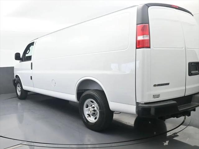 2026 Chevrolet Express Cargo Van 2500 Extended Wheelbase, WT, RWD