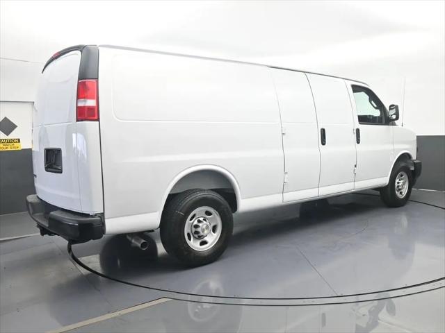 2026 Chevrolet Express Cargo Van 2500 Extended Wheelbase, WT, RWD