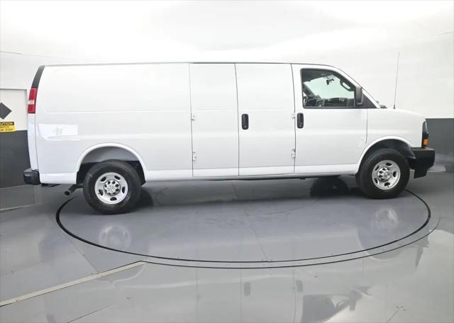 2026 Chevrolet Express Cargo Van 2500 Extended Wheelbase, WT, RWD