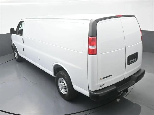 2026 Chevrolet Express Cargo Van 2500 Extended Wheelbase, WT, RWD