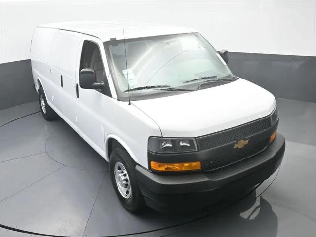 2026 Chevrolet Express Cargo Van 2500 Extended Wheelbase, WT, RWD
