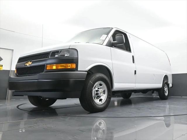 2026 Chevrolet Express Cargo Van 2500 Extended Wheelbase, WT, RWD