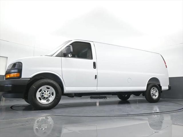 2026 Chevrolet Express Cargo Van 2500 Extended Wheelbase, WT, RWD