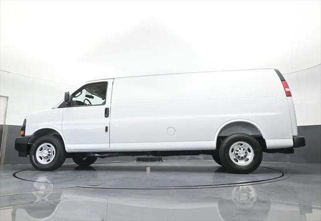 2026 Chevrolet Express Cargo Van 2500 Extended Wheelbase, WT, RWD