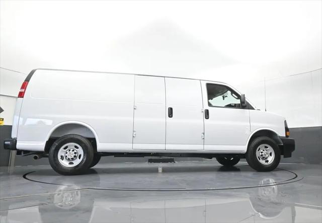 2026 Chevrolet Express Cargo Van 2500 Extended Wheelbase, WT, RWD