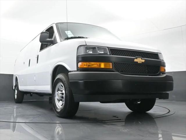 2026 Chevrolet Express Cargo Van 2500 Extended Wheelbase, WT, RWD