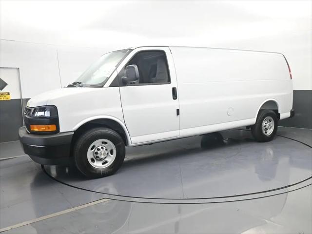 2026 Chevrolet Express Cargo Van 2500 Extended Wheelbase, WT, RWD