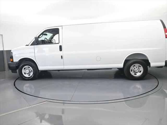 2026 Chevrolet Express Cargo Van 2500 Extended Wheelbase, WT, RWD