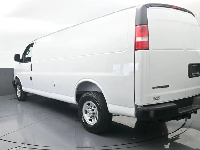 2026 Chevrolet Express Cargo Van 2500 Extended Wheelbase, WT, RWD