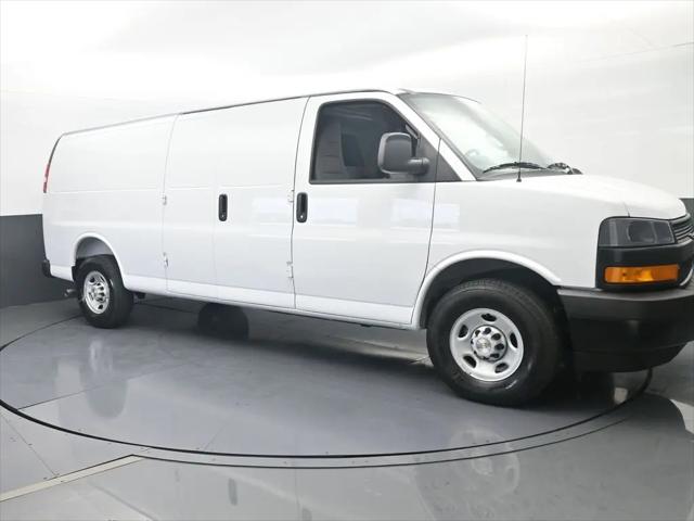 2026 Chevrolet Express Cargo Van 2500 Extended Wheelbase, WT, RWD