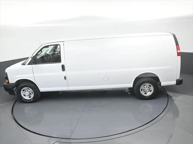 2026 Chevrolet Express Cargo Van 2500 Extended Wheelbase, WT, RWD