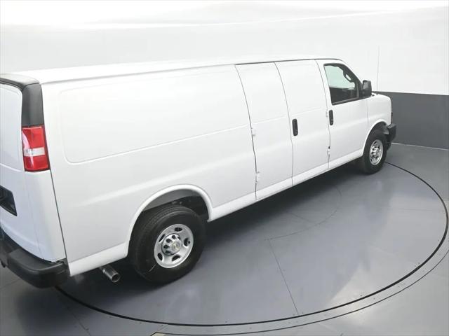 2026 Chevrolet Express Cargo Van 2500 Extended Wheelbase, WT, RWD