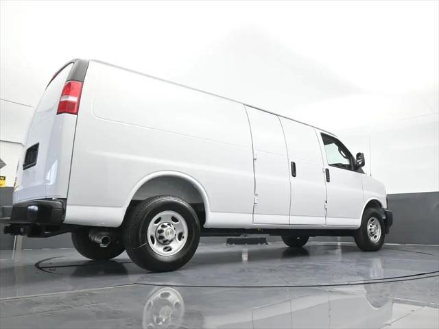 2026 Chevrolet Express Cargo Van 2500 Extended Wheelbase, WT, RWD