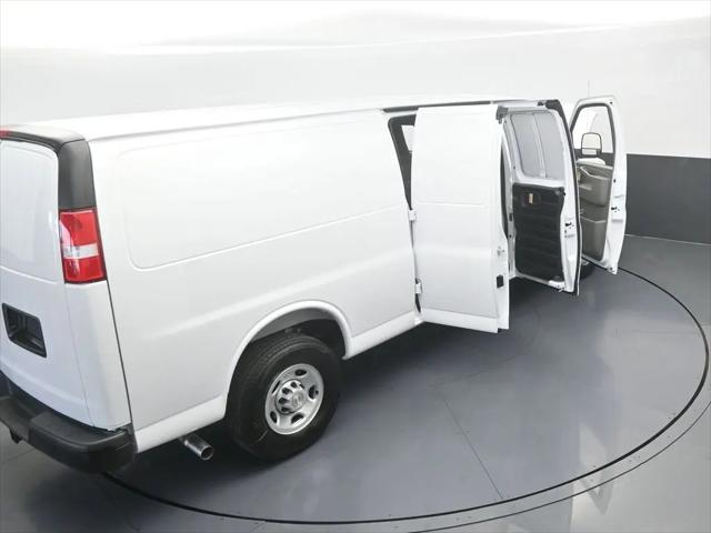 2026 Chevrolet Express Cargo Van 2500 Extended Wheelbase, WT, RWD
