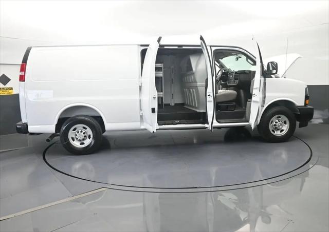 2026 Chevrolet Express Cargo Van 2500 Extended Wheelbase, WT, RWD