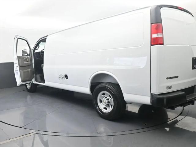 2026 Chevrolet Express Cargo Van 2500 Extended Wheelbase, WT, RWD