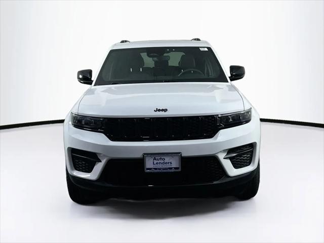 2023 Jeep Grand Cherokee Altitude 4x4