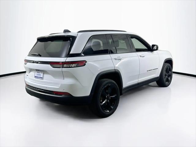2023 Jeep Grand Cherokee Altitude 4x4