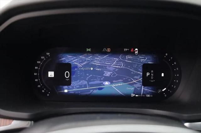 2023 Volvo S60 B5 Plus Dark Theme