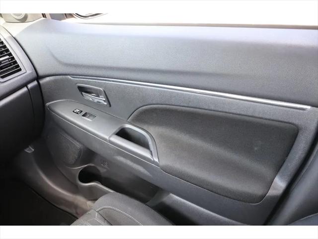 2024 Mitsubishi Outlander Sport S