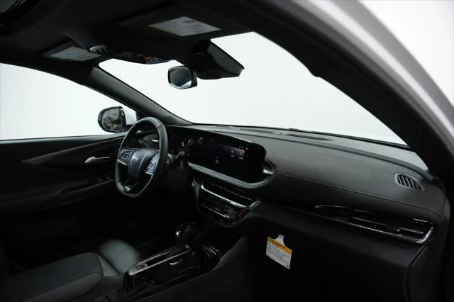 2026 Buick NV Avenir FWD
