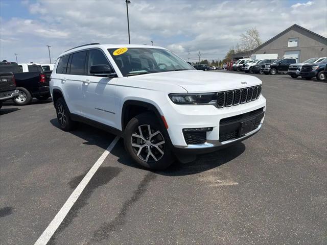 2023 Jeep Grand Cherokee L Limited 4x4 for sale in Oswego, NY