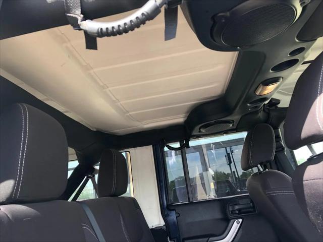 2013 Jeep Wrangler Unlimited Sahara