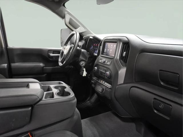2023 Chevrolet Silverado 2500HD 4WD Crew Cab Standard Bed Custom