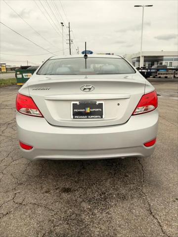2016 Hyundai Accent SE