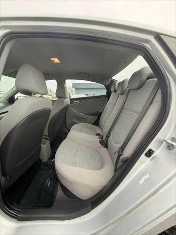 2016 Hyundai Accent SE