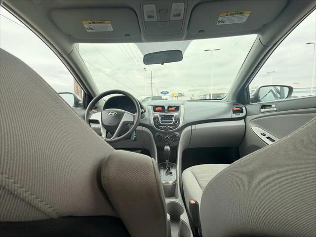 2016 Hyundai Accent SE