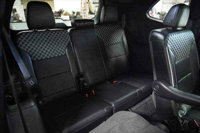 2025 GMC Acadia AWD Denali