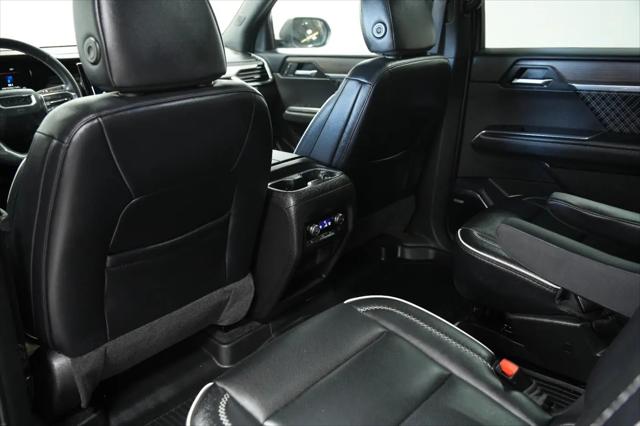 2025 GMC Acadia AWD Denali