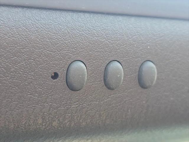 2005 Ford Thunderbird Premium