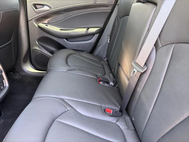 2020 Buick Envision FWD Essence