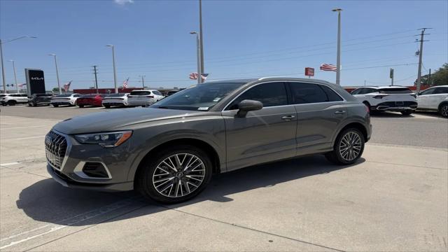 2022 Audi Q3 Premium 40 TFSI quattro Tiptronic