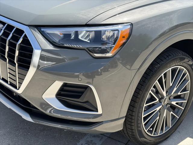 2022 Audi Q3 Premium 40 TFSI quattro Tiptronic