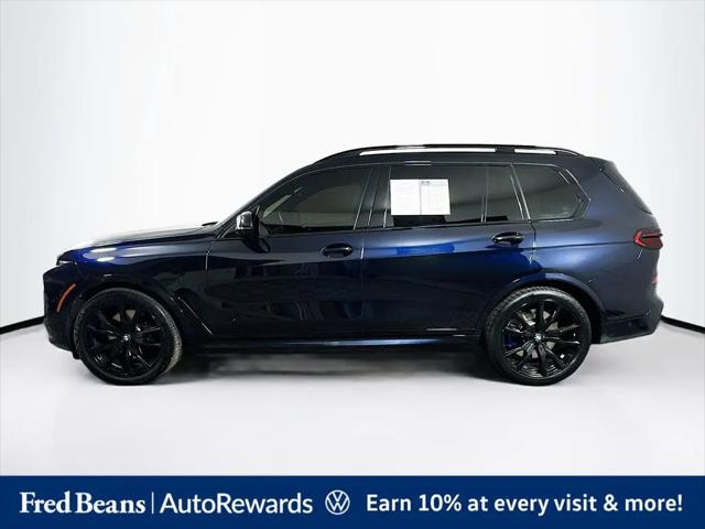 2025 BMW X7 M60i