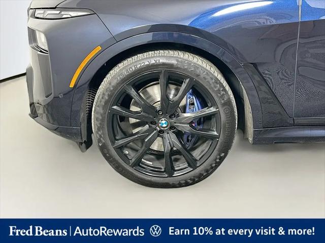 2025 BMW X7 M60i