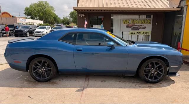 2021 Dodge Challenger SXT