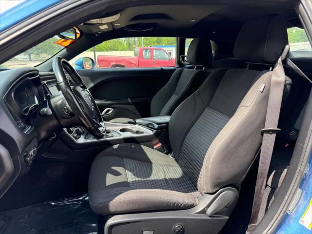 2021 Dodge Challenger SXT