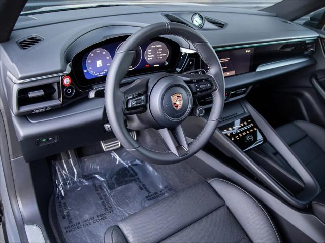 2025 Porsche Macan Electric 4S