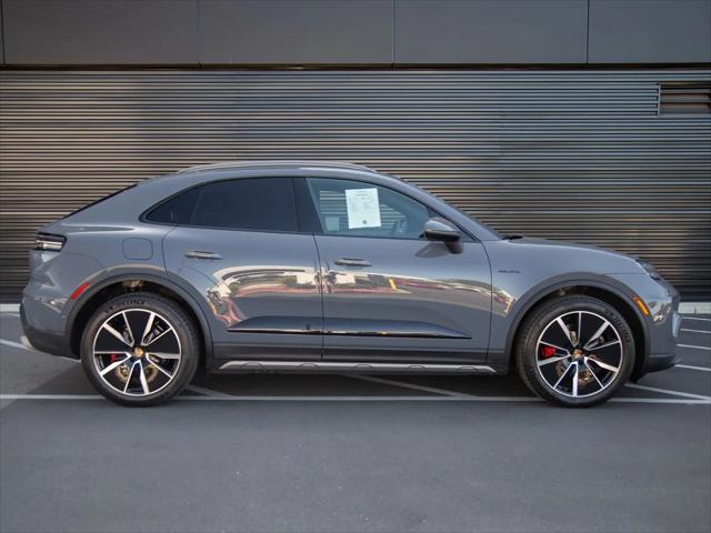 2025 Porsche Macan Electric 4S