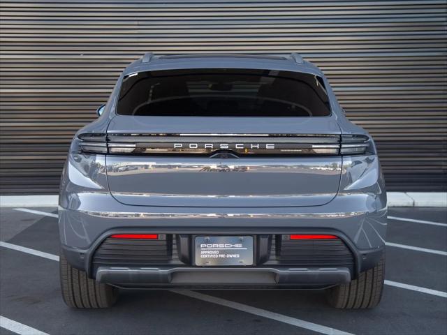 2025 Porsche Macan Electric 4S