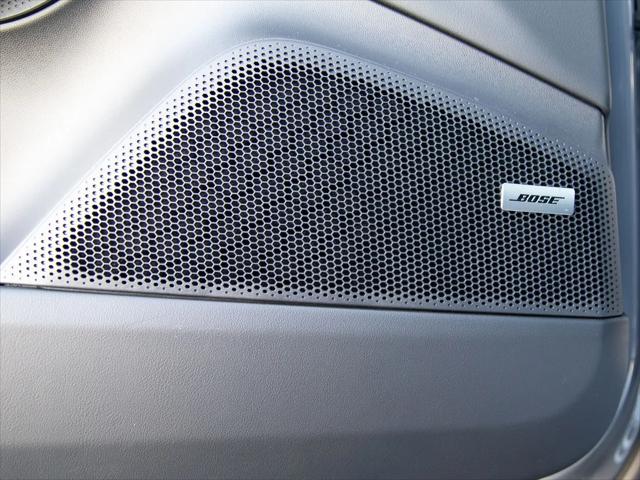 2025 Porsche Macan Electric 4S