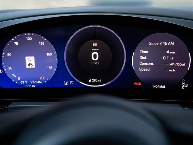 2025 Porsche Macan Electric 4S