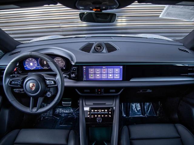 2025 Porsche Macan Electric 4S