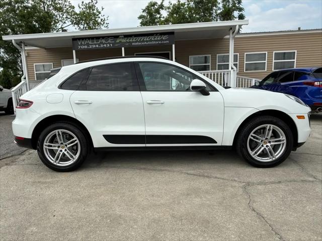 2017 Porsche Macan Macan